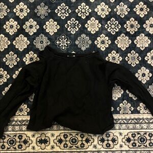 H&M Black Cropped Long-Sleeve Top